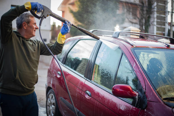 Best Sidewalk Pressure Washing  in Albion, IN